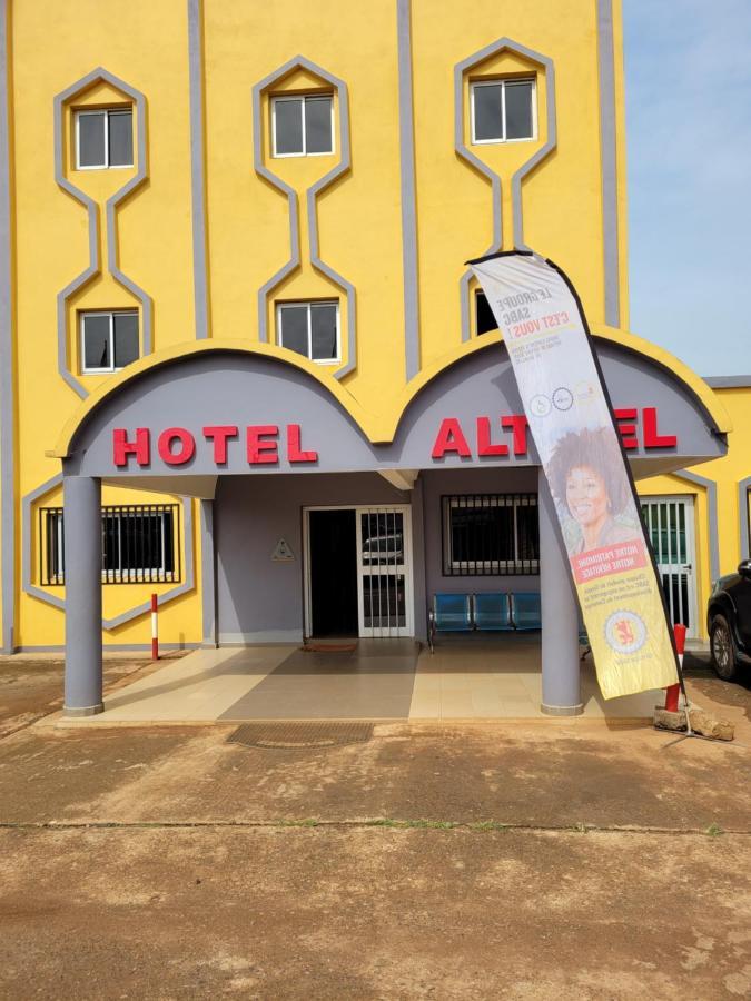 Hotel Altitel Bafoussam Экстерьер фото