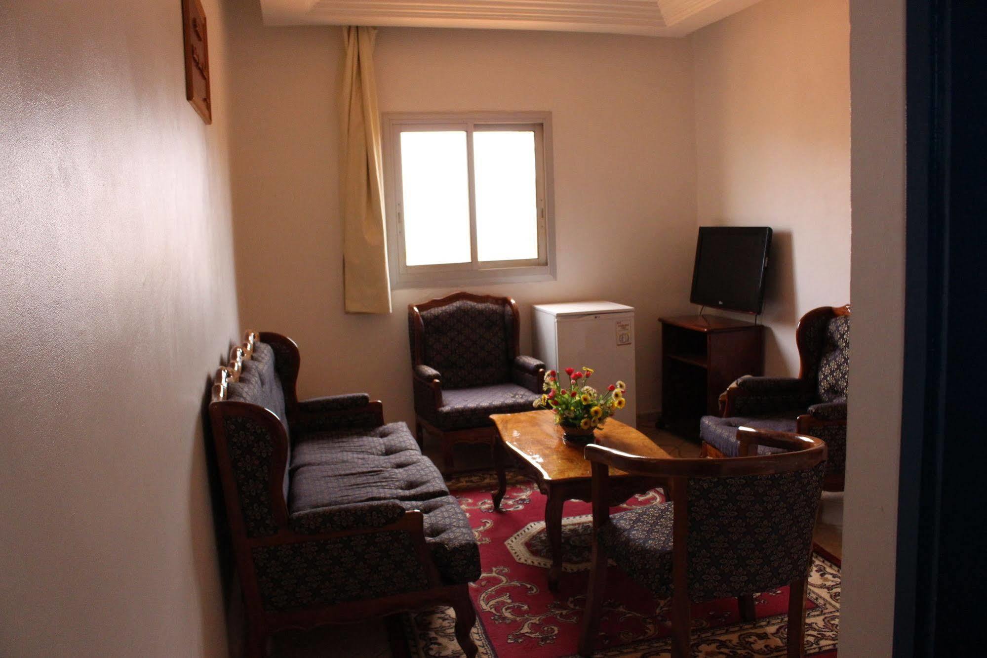 Hotel Altitel Bafoussam Экстерьер фото